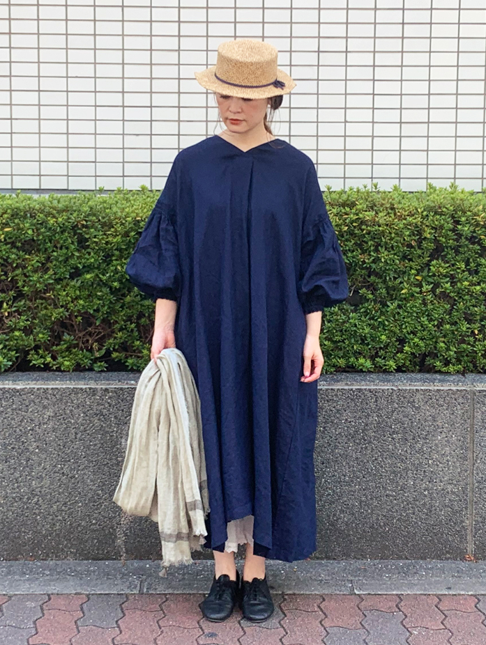 リネンバルーンスリーブワンピース Navy コーディネート Nest Robe Online Shop