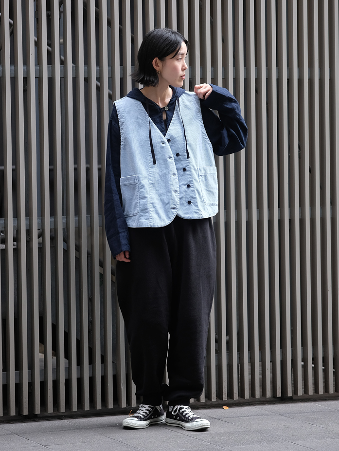 コーデュロイボタンルーズベスト web limited｜nest Robe / CONFECT