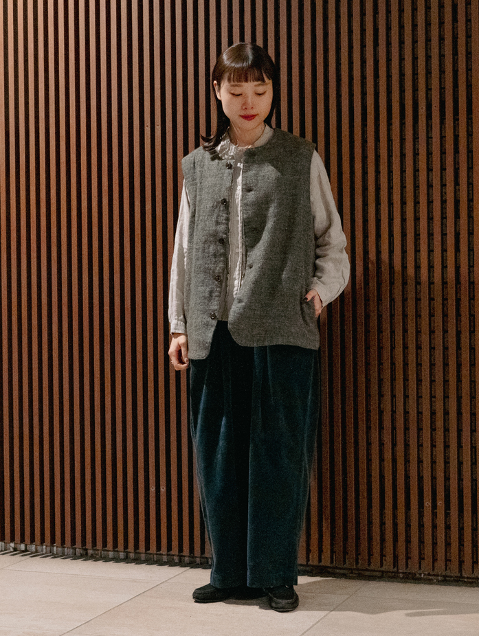 プレーンリネンタックフロントシャツ｜nest Robe / CONFECT ONLINE SHOP