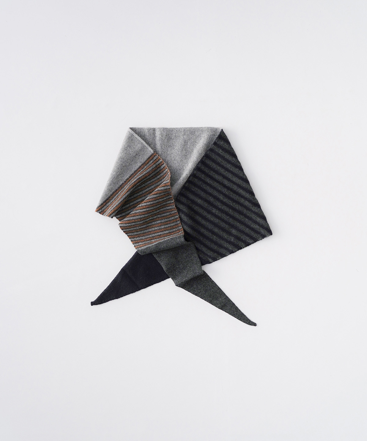 HIKARU NOGUCHI】SCARF｜nest Robe / CONFECT ONLINE SHOP
