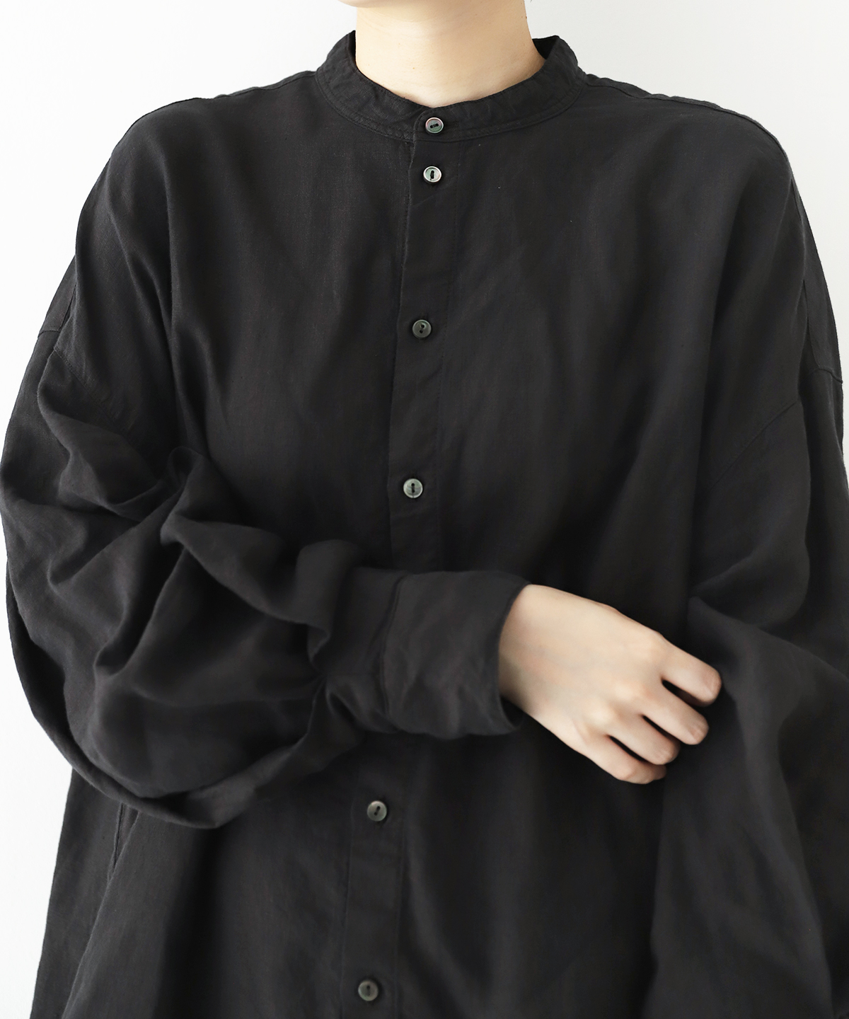 リネン タックスリーブバンドカラーブラウス｜nest Robe ONLINE SHOP