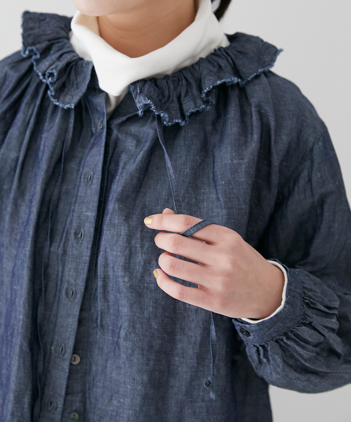 コットンリネンダンガリーフリルシャツ new fabric｜nest Robe ONLINE SHOP