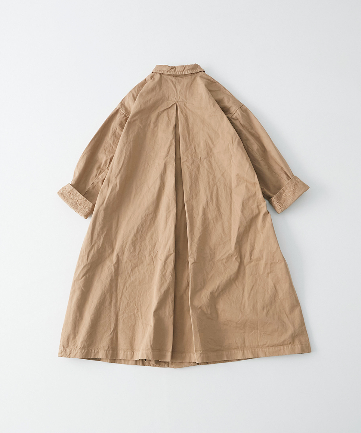 nest Robe ネストローブ / コットン ステンカラー刺繍コート
