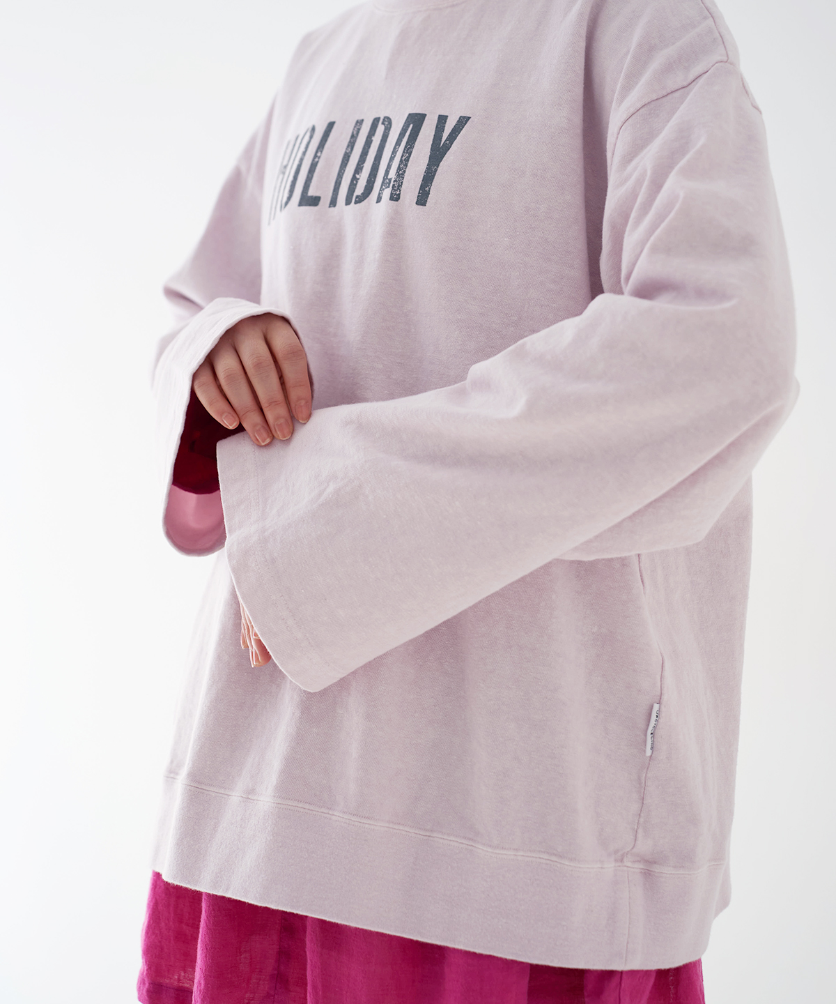 UpcycleLino】「HOLIDAY」ロンTee limited item｜nest Robe ONLINE SHOP