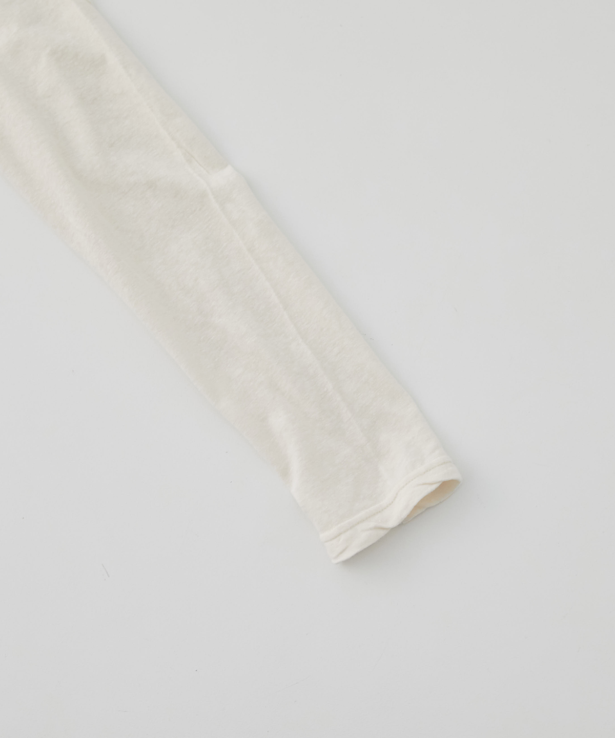 UpcycleLino] ロングスリーブTee｜nest Robe / CONFECT ONLINE SHOP