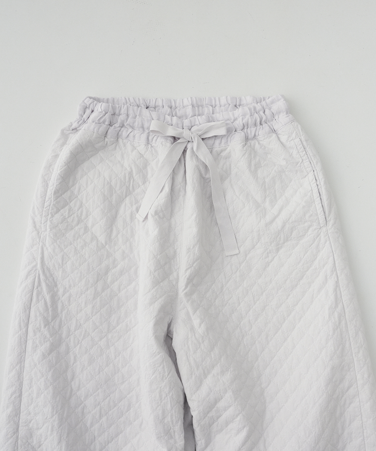キルティングドローコードトラウザーズ｜nest Robe / CONFECT ONLINE SHOP