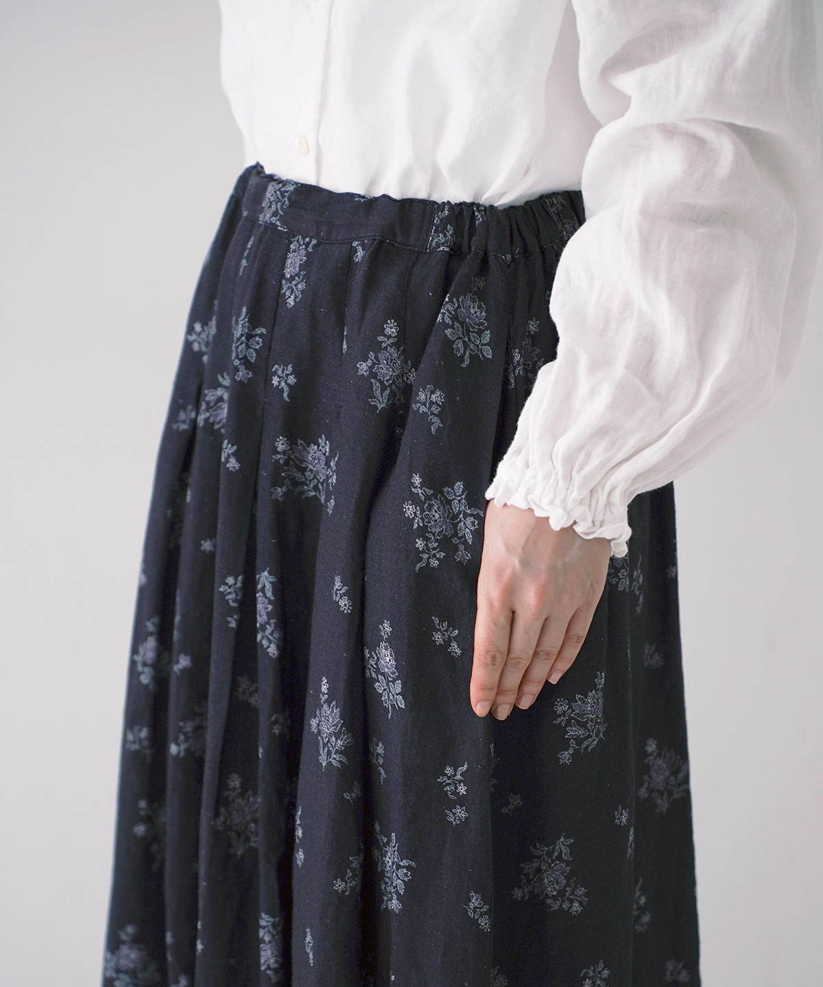 ヴィンテージ スカート ヴィンテージフラワープリントタックスカート｜nest Robe