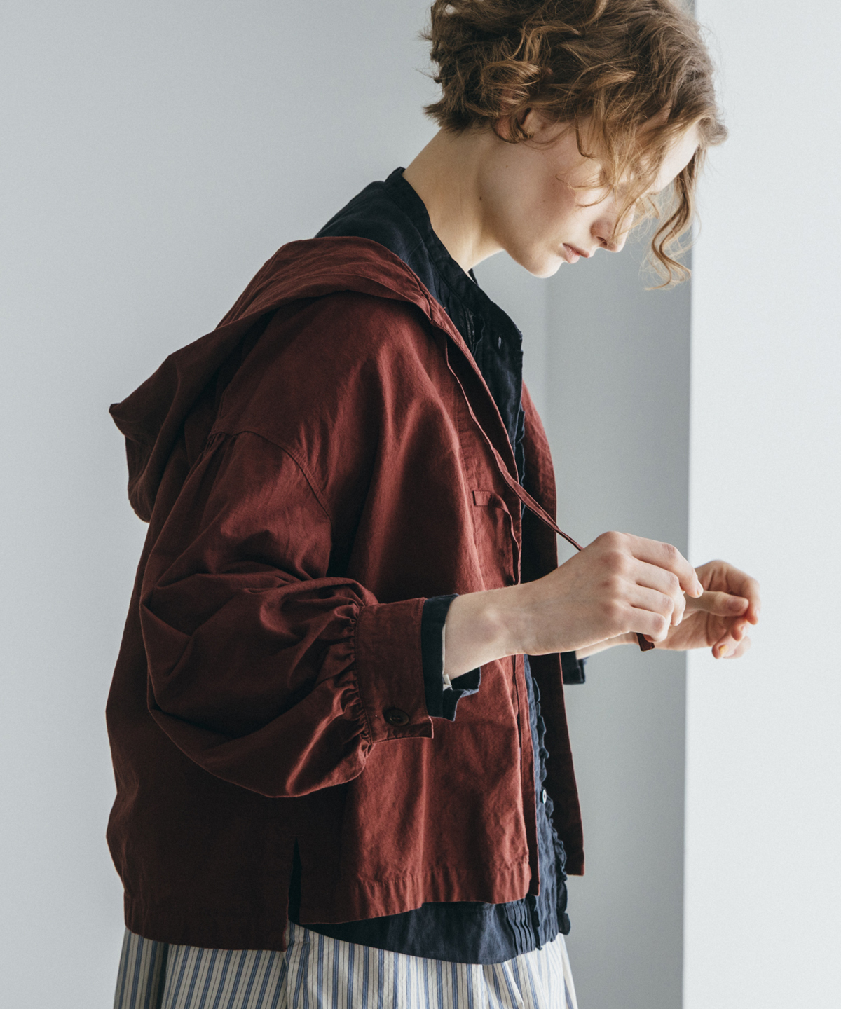 コットンリネン近江晒し超撥水フーディー｜nest Robe / CONFECT ONLINE