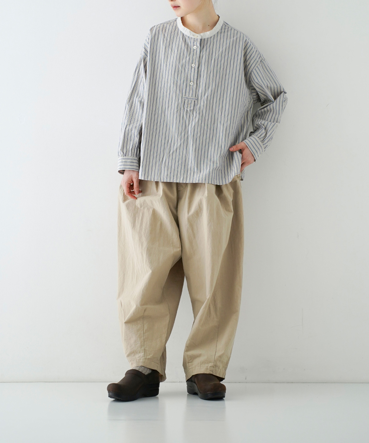 コットンリネン近江晒し超撥水パンツ｜nest Robe / CONFECT