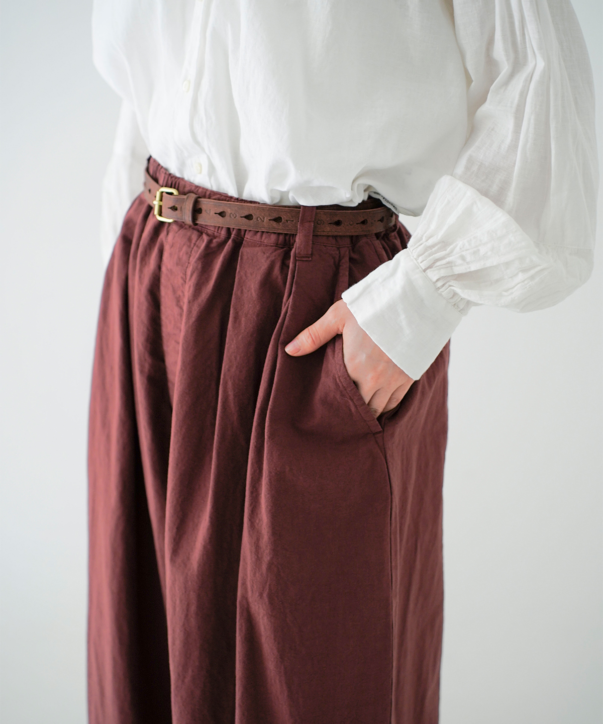 コットンリネン近江晒し超撥水パンツ｜nest Robe / CONFECT