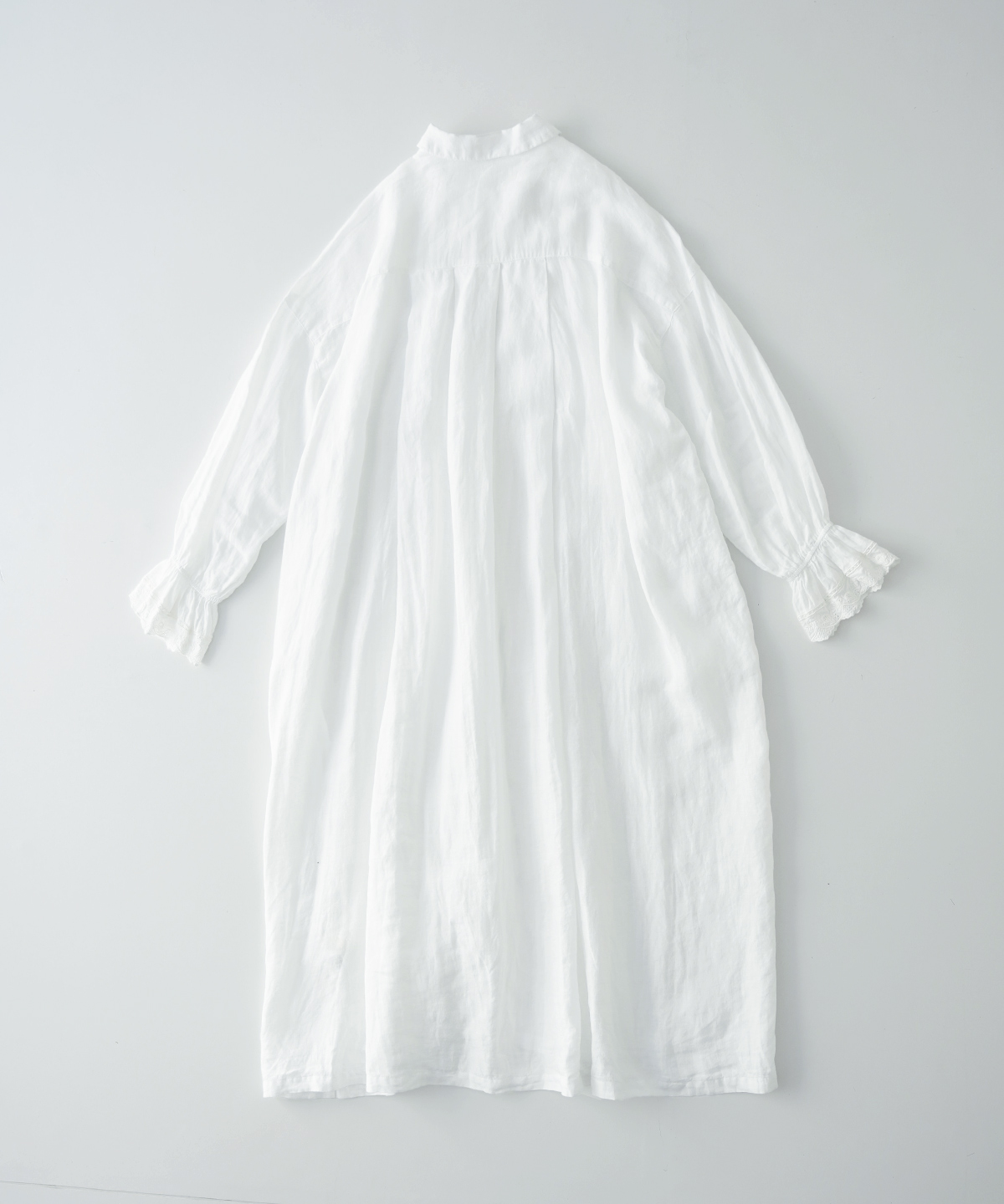 リネンスカラップレースワンピース｜nest Robe / CONFECT ONLINE