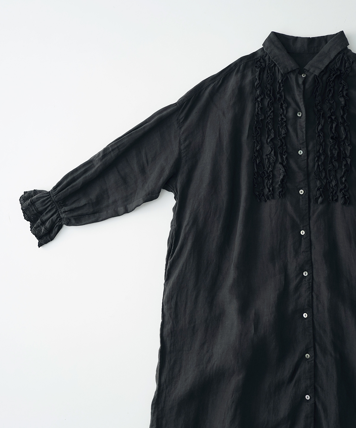 リネンスカラップレースワンピース｜nest Robe / CONFECT ONLINE SHOP