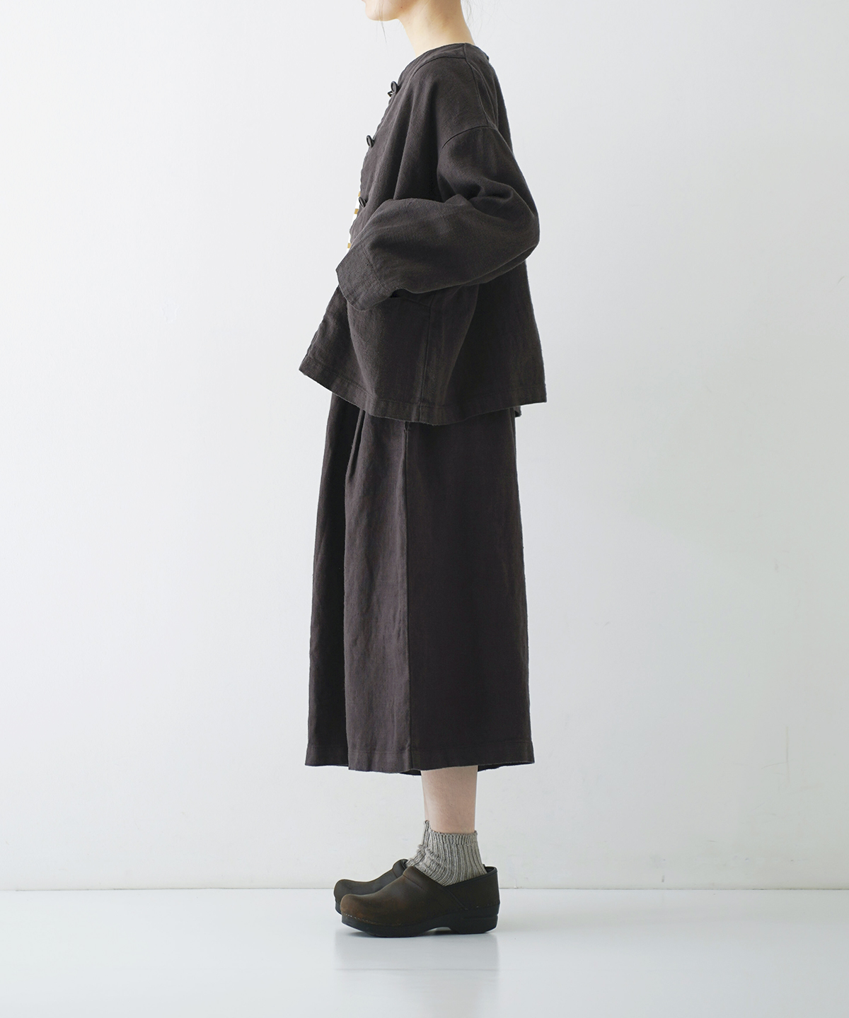 ヘビーリネンノーカラージャケット|nest Robe / CONFECT ONLINE ヘビーリネンノーカラージャケット|nest Robe / CONFECT ONLINE