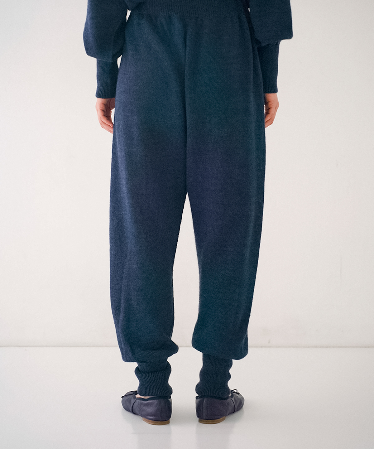 フェーデッドリネンウールニットパンツ｜nest Robe / CONFECT