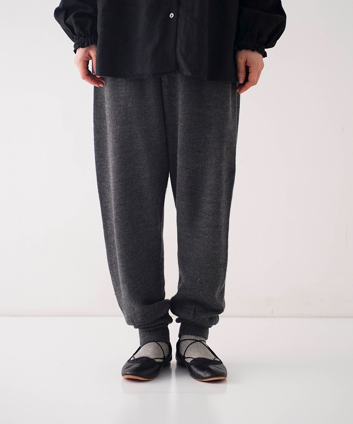 フェーデッドリネンウールニットパンツ｜nest Robe / CONFECT ONLINE SHOP
