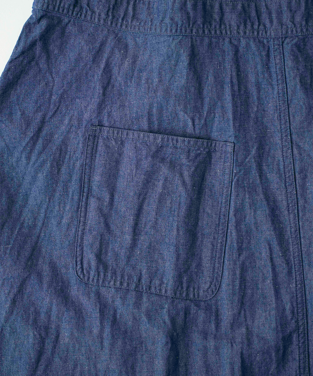 nest Robe コットンリネンシャンブレージャンパースカート コットンリネンシャンブレージャンパースカート｜nest Robe / CONFECT