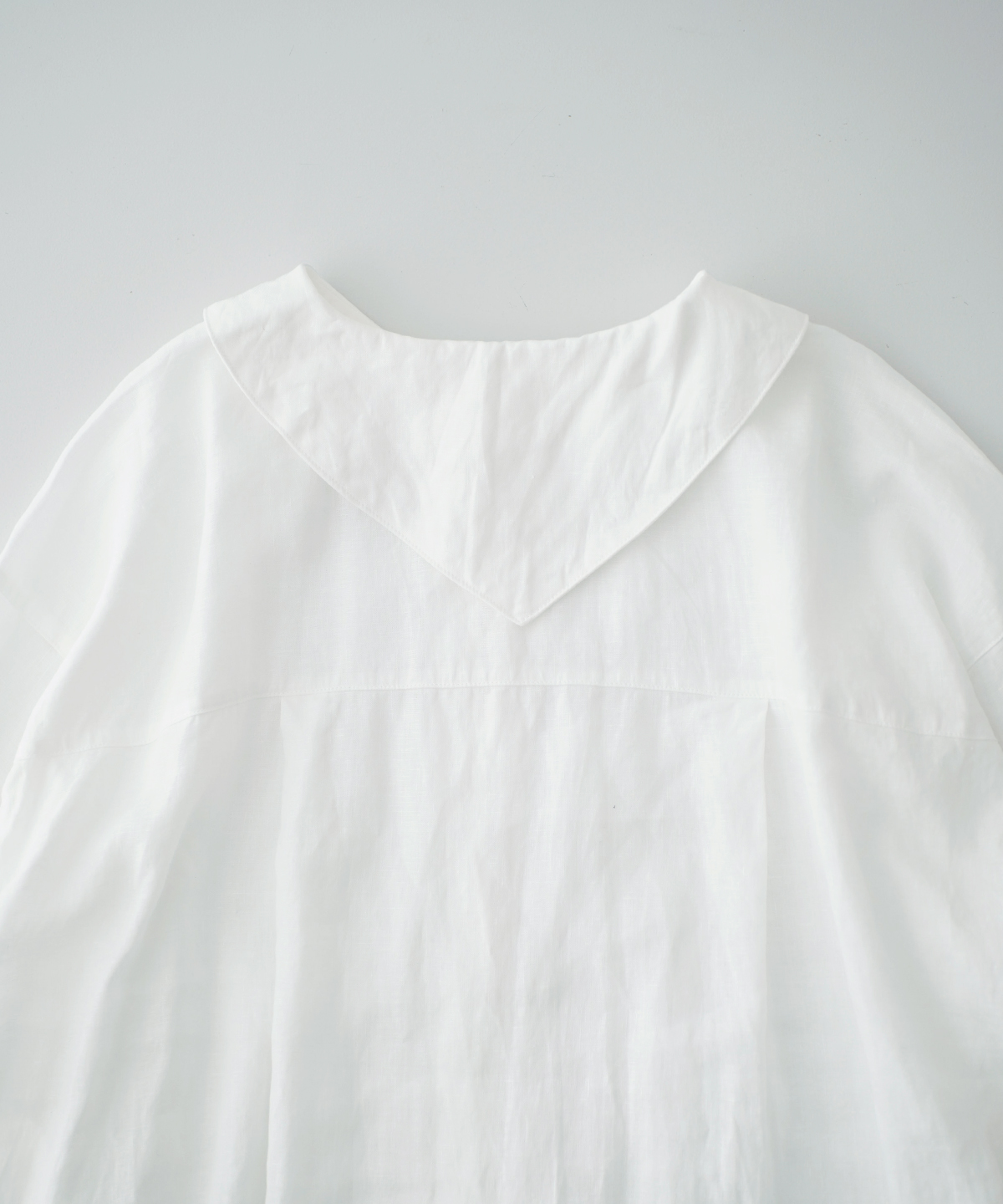 リネンルーズミディカラーシャツ｜nest Robe / CONFECT ONLINE SHOP