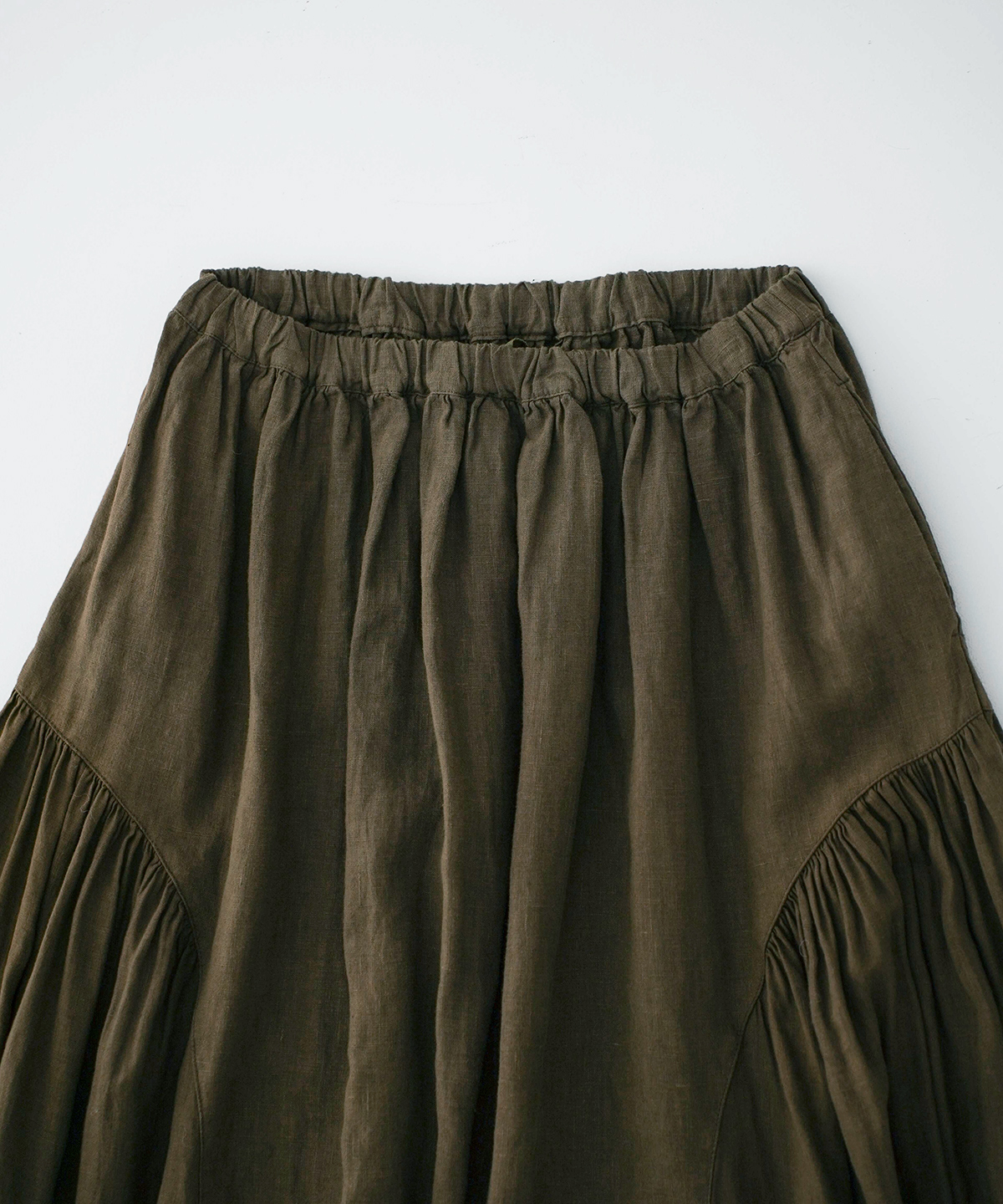 ネストローブ　リネンサイドギャザーマキシスカート リネンサイドギャザーマキシスカート｜nest Robe / CONFECT