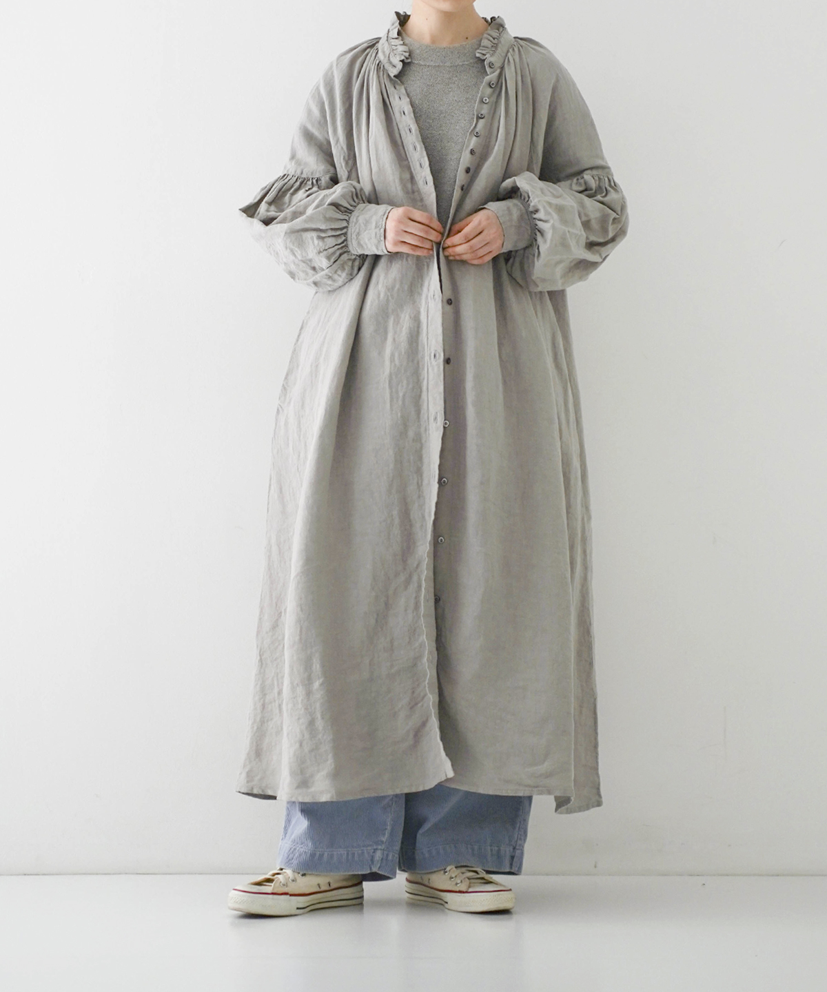 リネン近江晒しフリル襟ワンピース｜nest Robe / CONFECT ONLINE SHOP