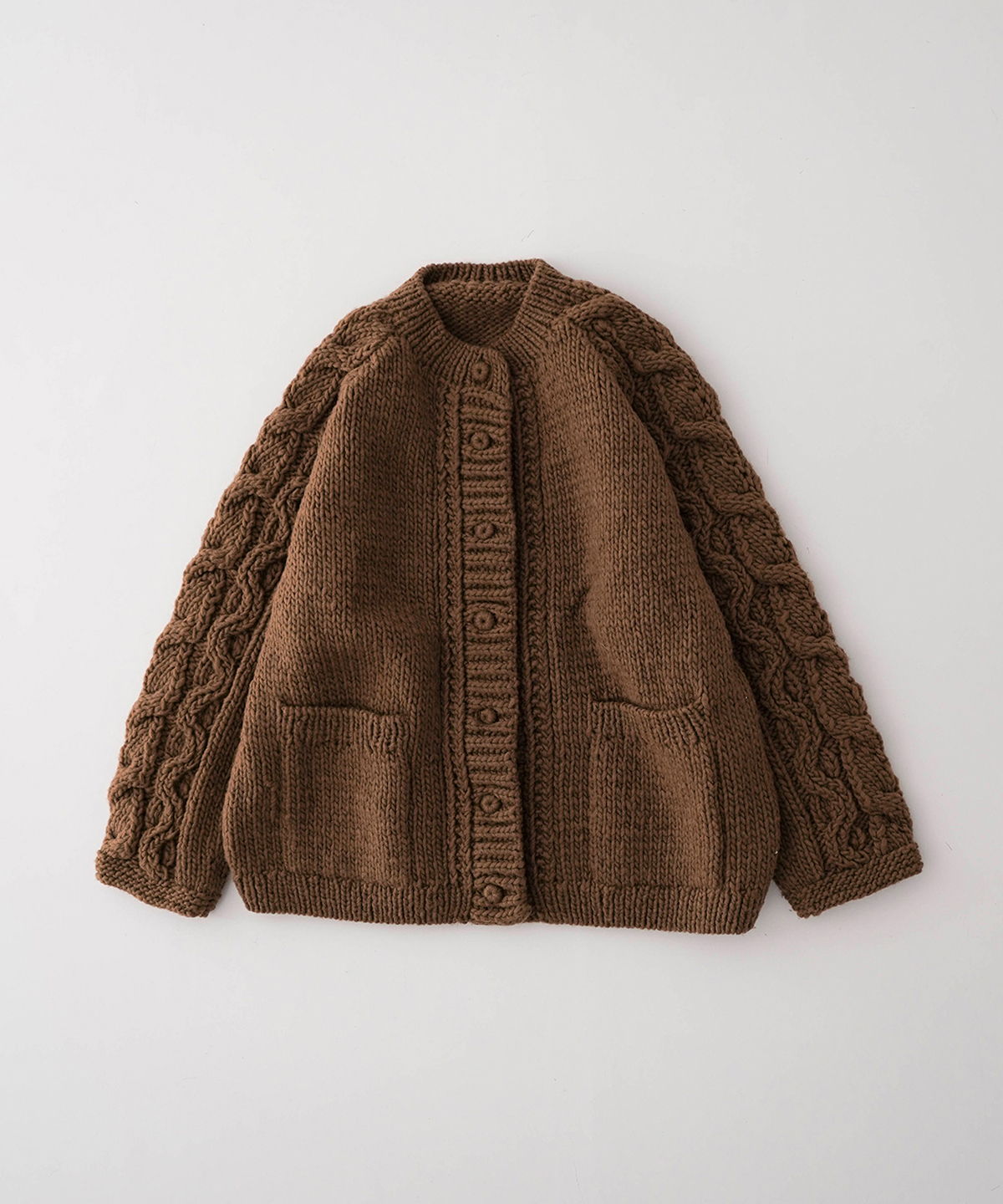 ペルーケーブルスリーブニットカーディガン｜nest Robe