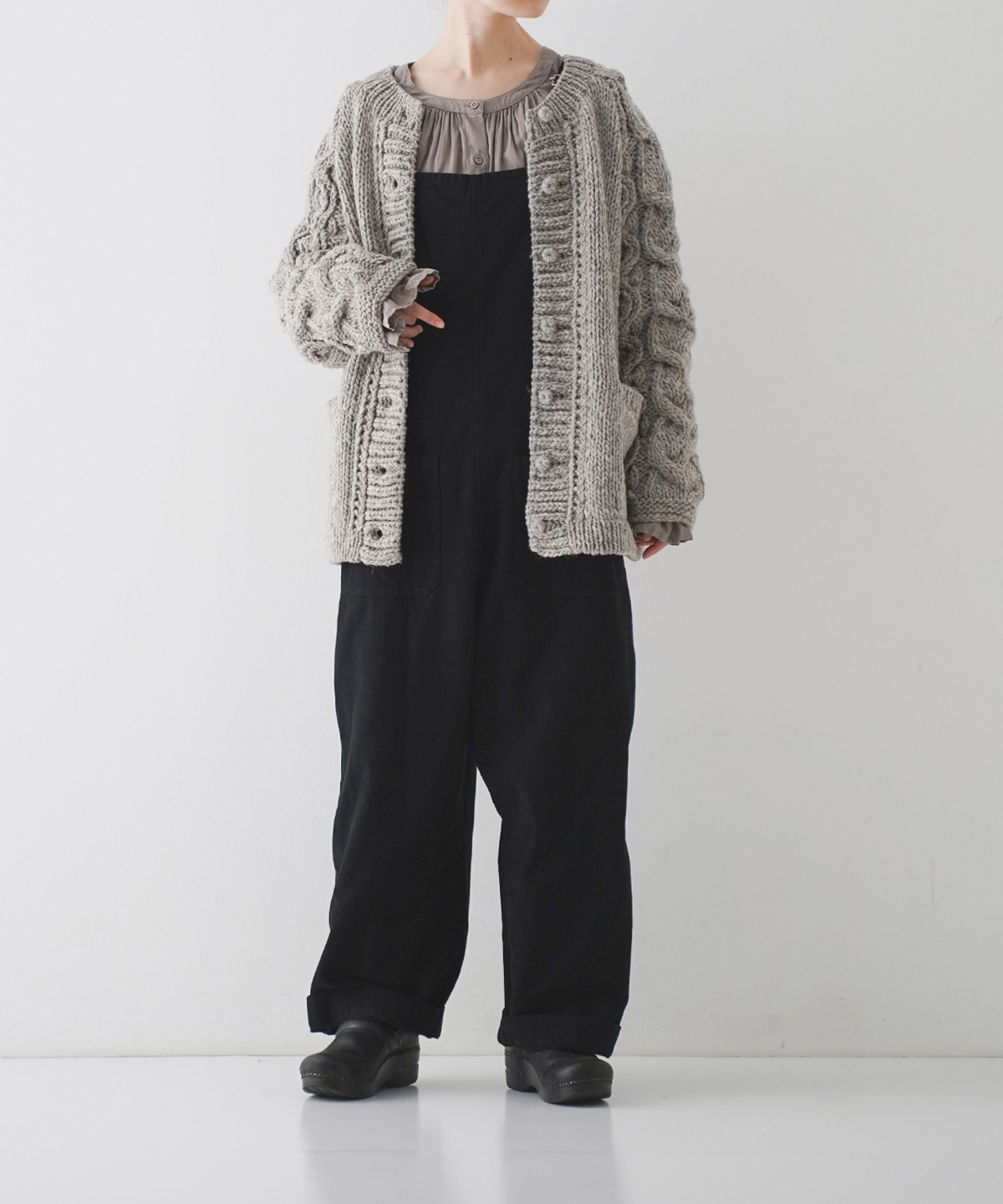 今季 ネストローブ ペルーケーブルスリーブニットカーディガン fofofofa ペルーケーブルスリーブニットカーディガン｜nest Robe / CONFECT