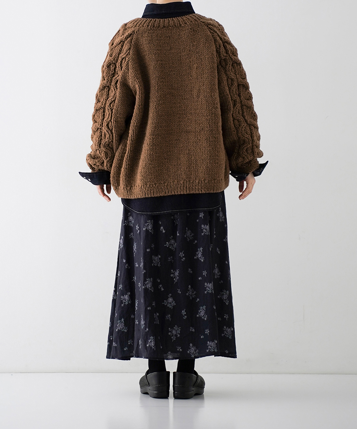 ペルーケーブルスリーブニットカーディガン｜nest Robe / CONFECT