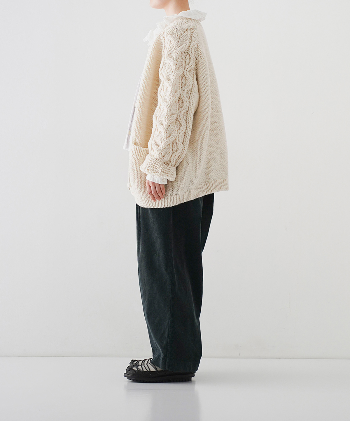 ペルーケーブルスリーブニットカーディガン｜nest Robe / CONFECT