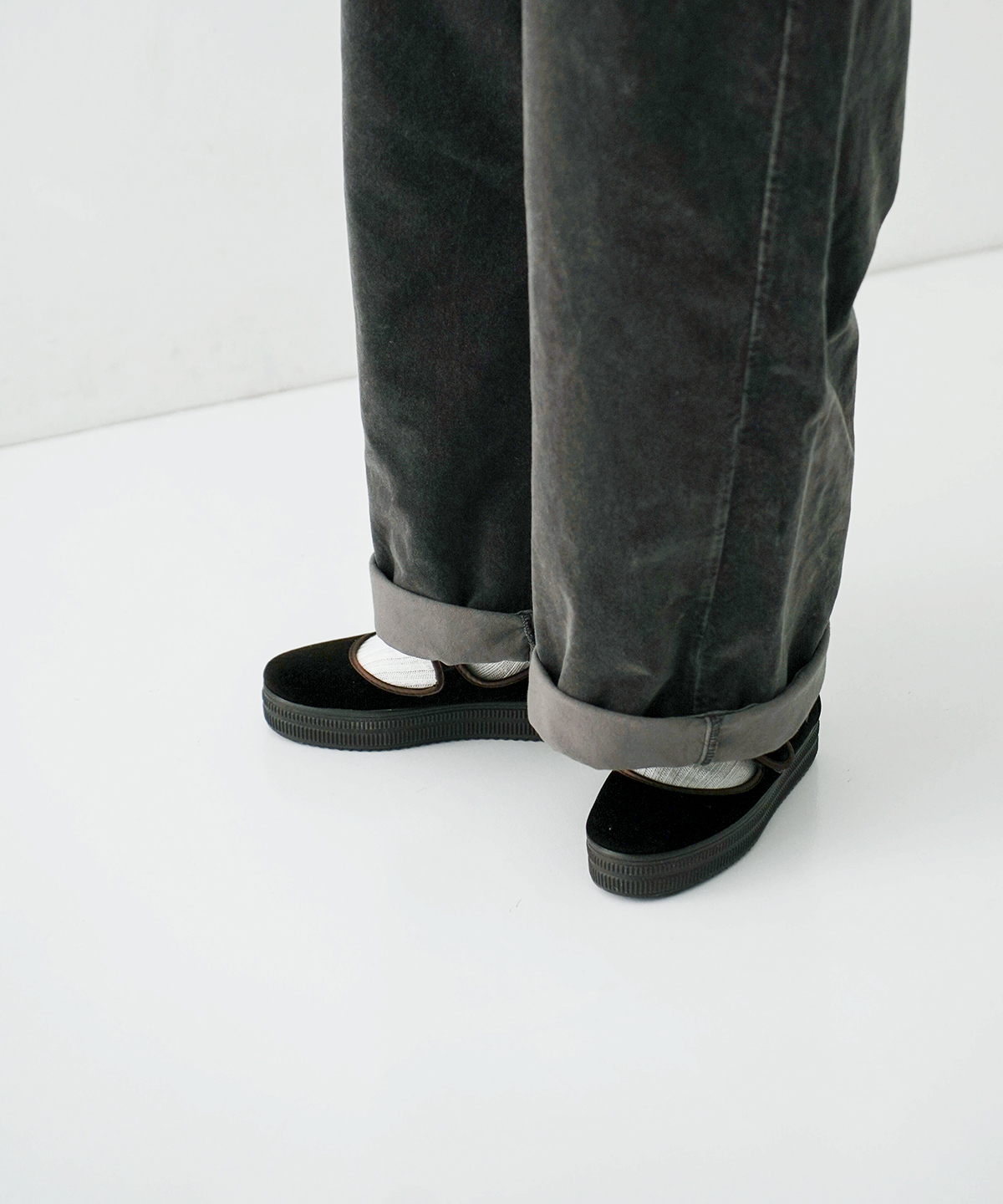 コットンベルベットサロペット｜nest Robe / CONFECT ONLINE SHOP