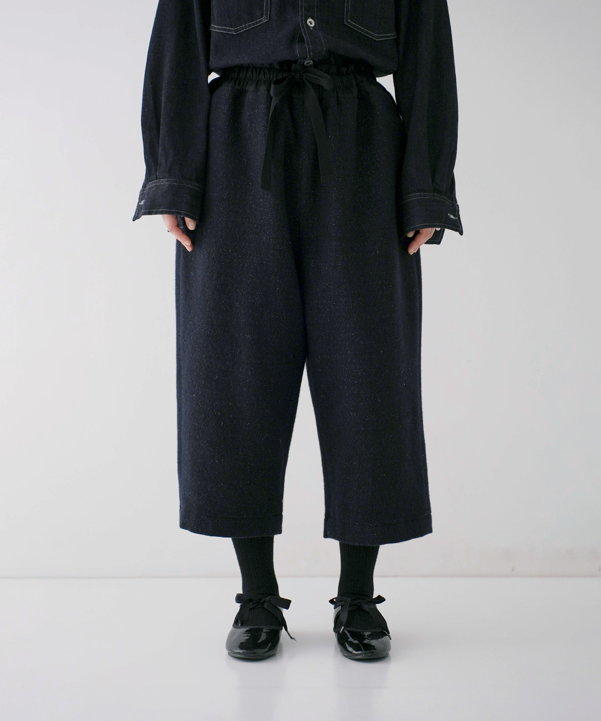 nest Robe 新品　パンツ　ウール混リネン黒 リネンウールツイードドロストパンツ｜nest Robe / CONFECT