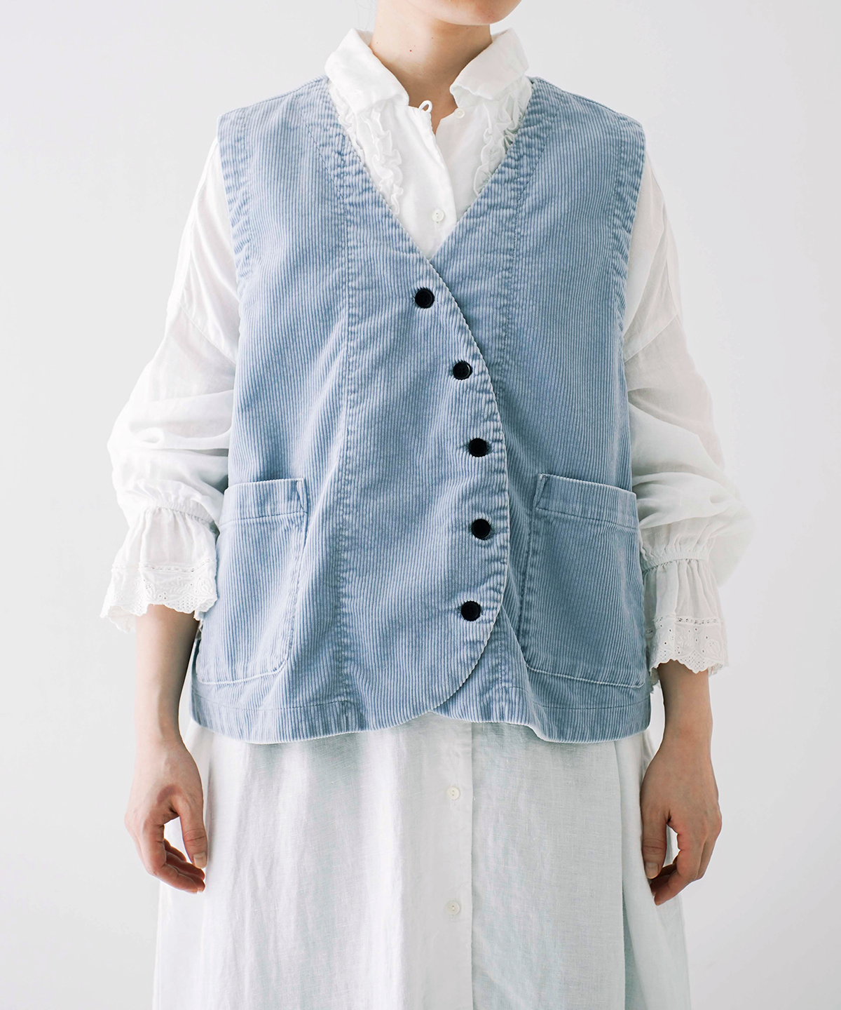 コーデュロイボタンルーズベスト web limited｜nest Robe