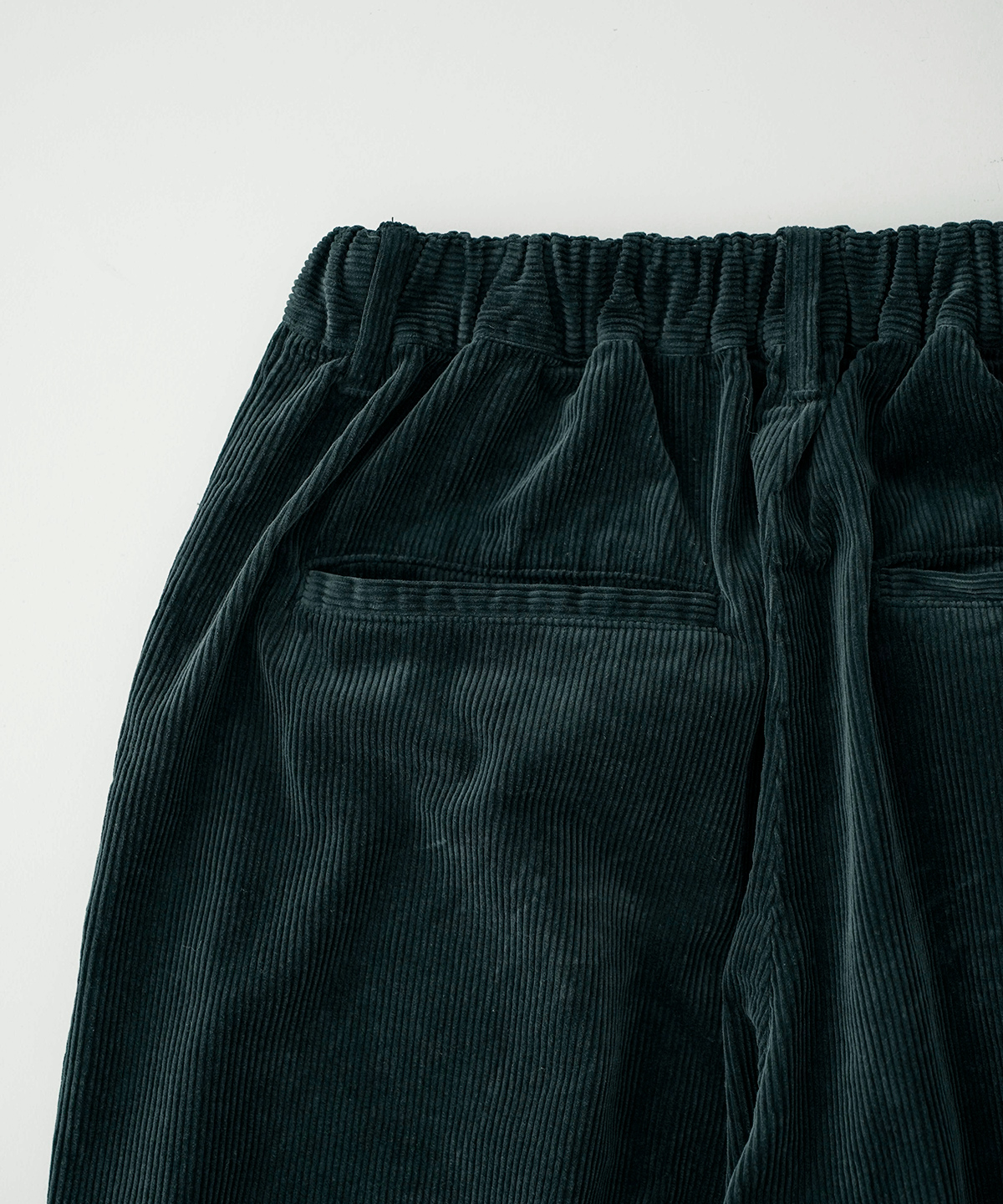 コーデュロイフロントポケットパンツ web limited｜nest Robe