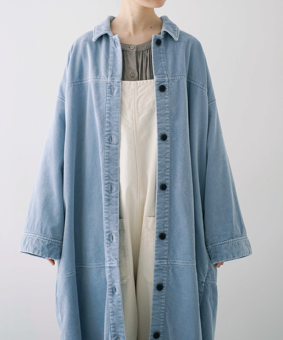 ピグメントダイコーデュロイコート｜nest Robe / CONFECT ONLINE