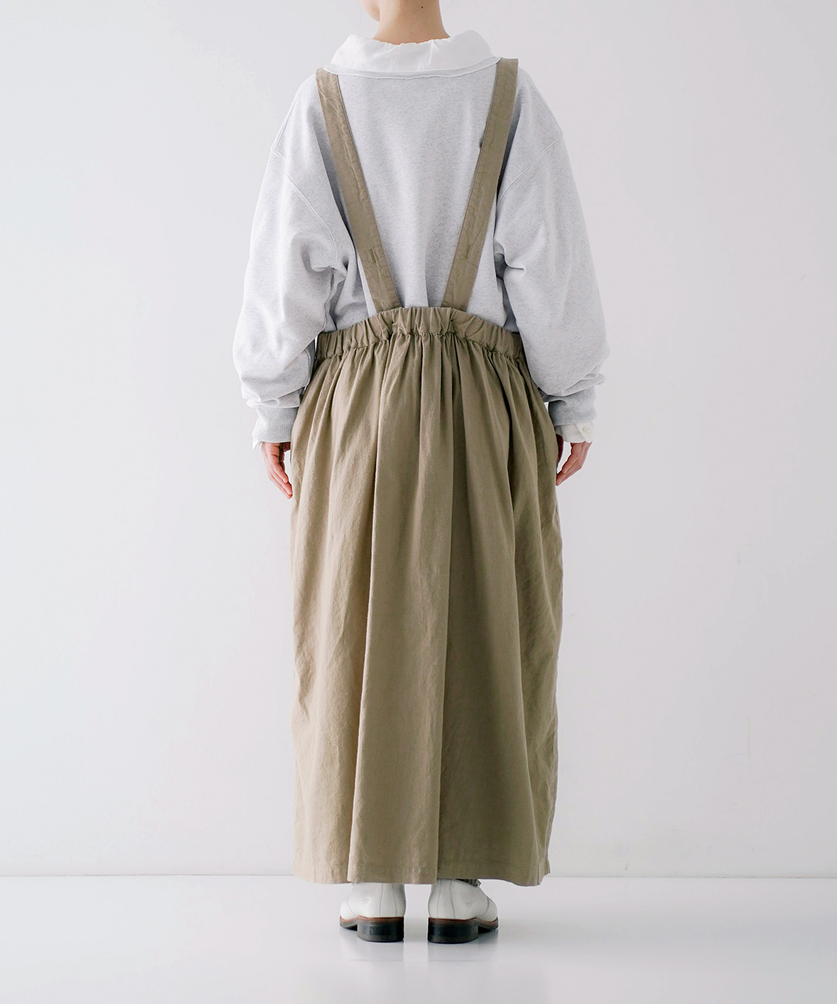 nest robe 吊りスカート UpcycleLino] 起毛タック吊りスカート｜nest Robe / CONFECT