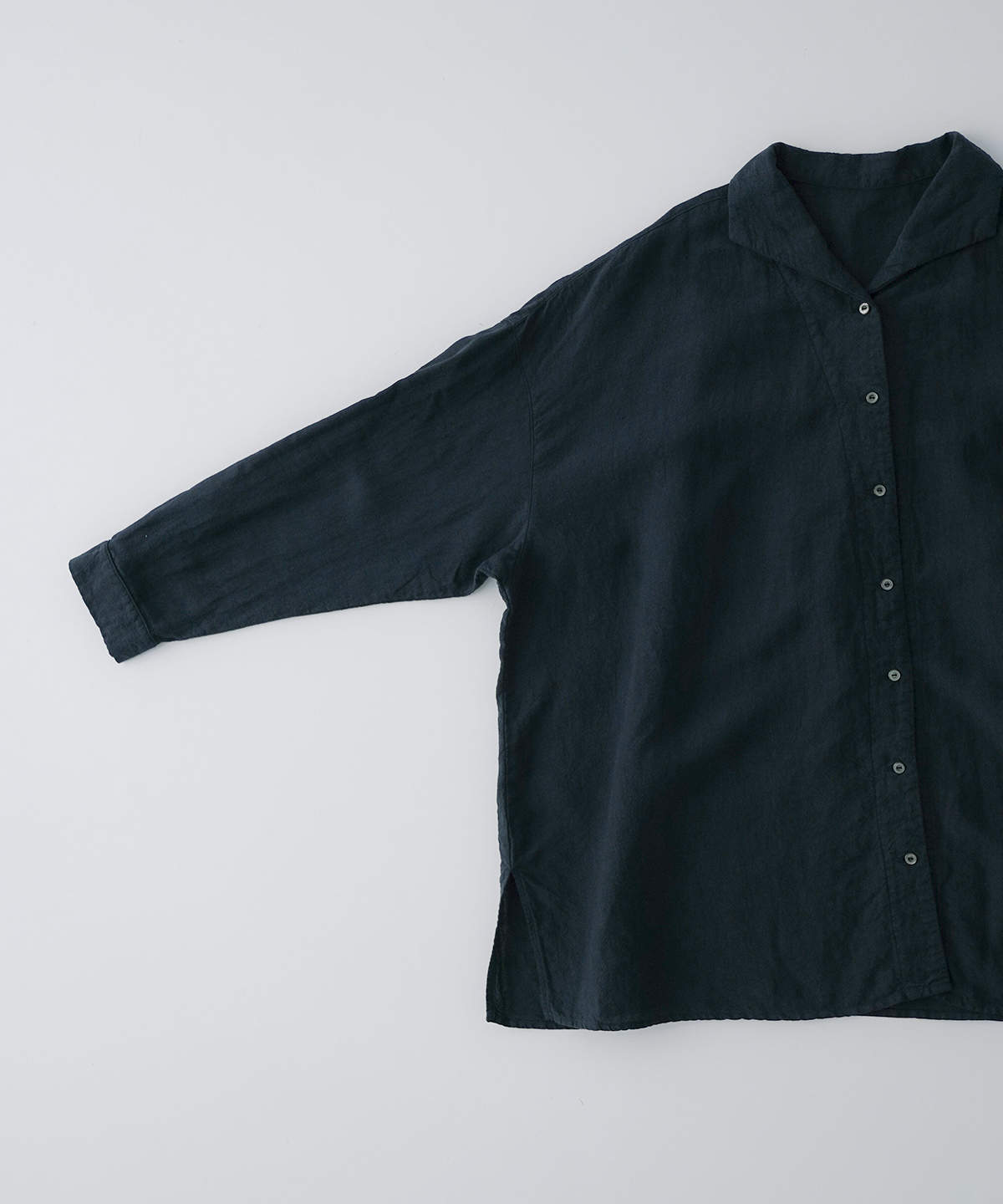リネン近江晒しオープンカラーシャツ｜nest Robe / CONFECT ONLINE SHOP