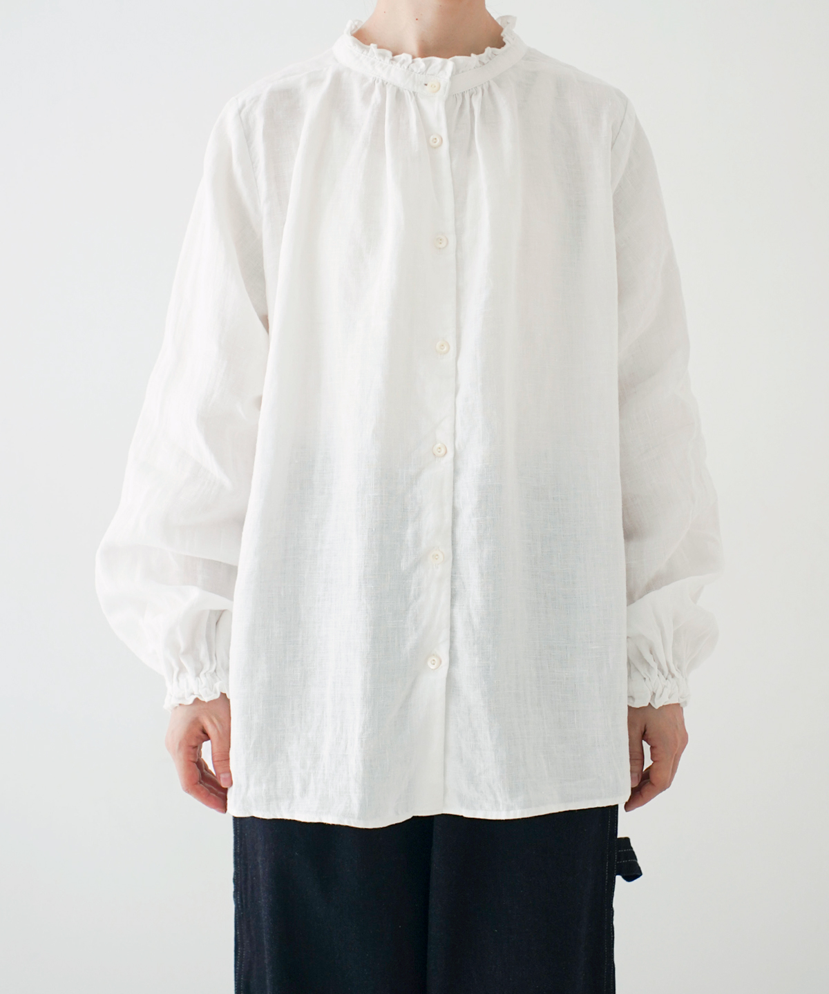 新タグ ネストローブ リネン スタンドフリル ブラウス nestrobe ネストローブ リネンスタンドフリルブラウス ライト