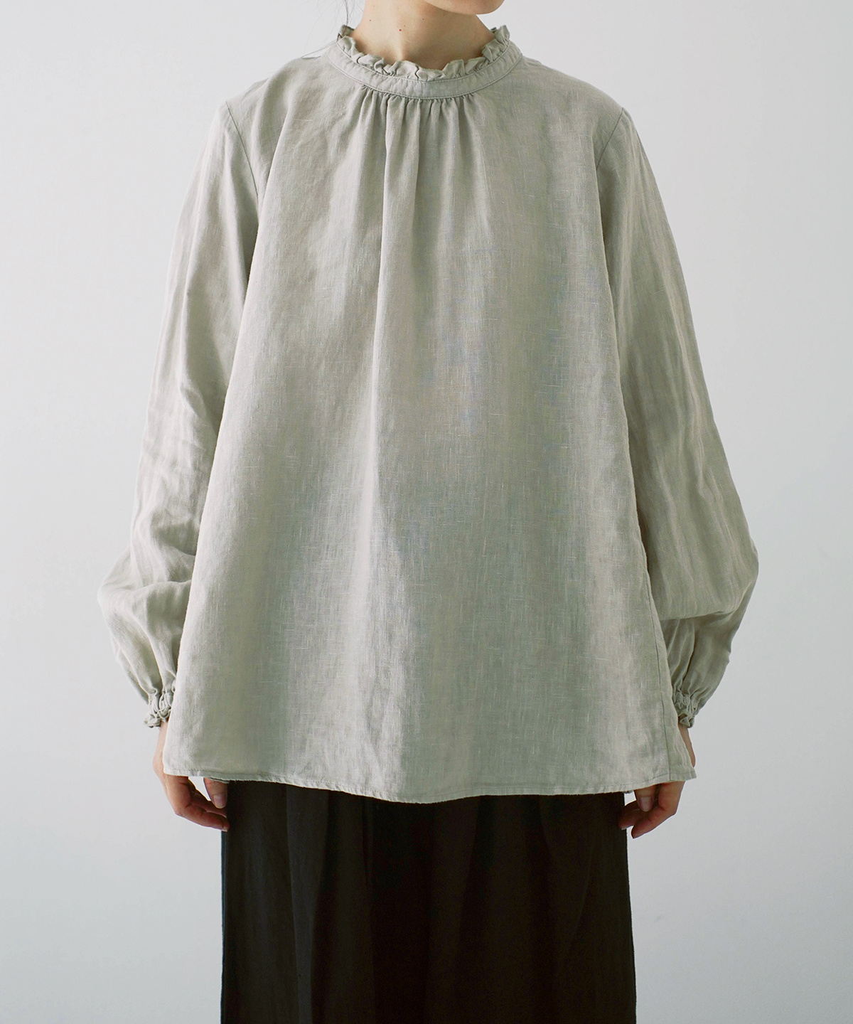 新タグ ネストローブ リネン スタンドフリル ブラウス NEW IN】リネンスタンドフリルブラウス ルーズフィット | ONLINE