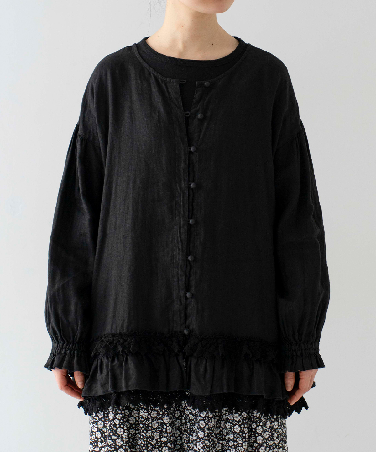 ◎60リネンレースヘムブラウス｜nest Robe / CONFECT ONLINE SHOP