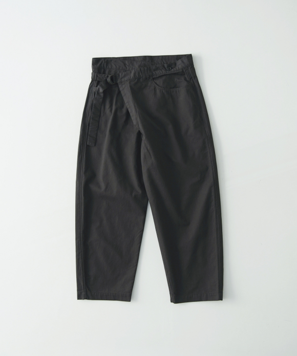 オーガニックコットンアシンメトリックパンツ