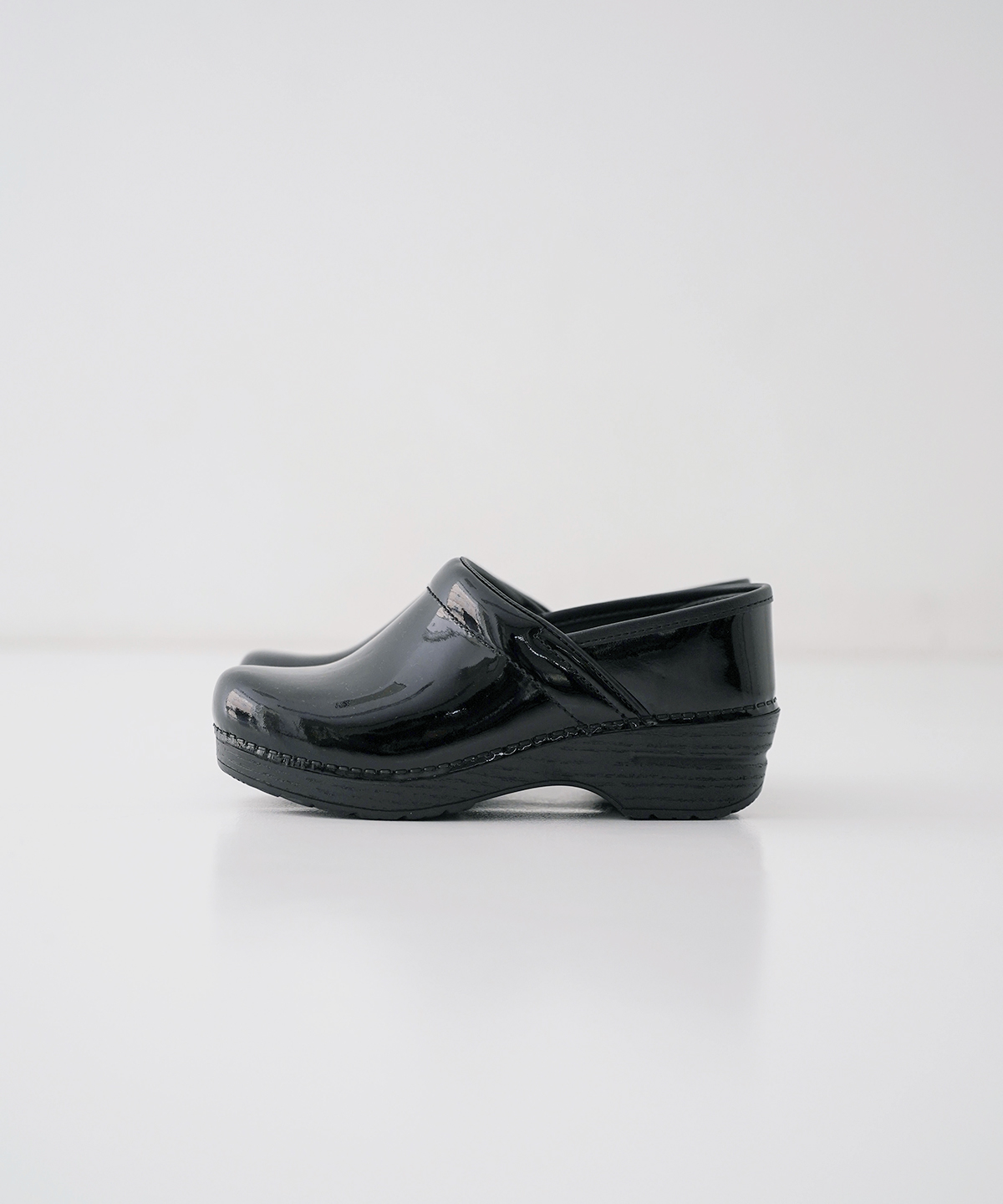 dansko】プロフェッショナル｜nest Robe / CONFECT ONLINE SHOP