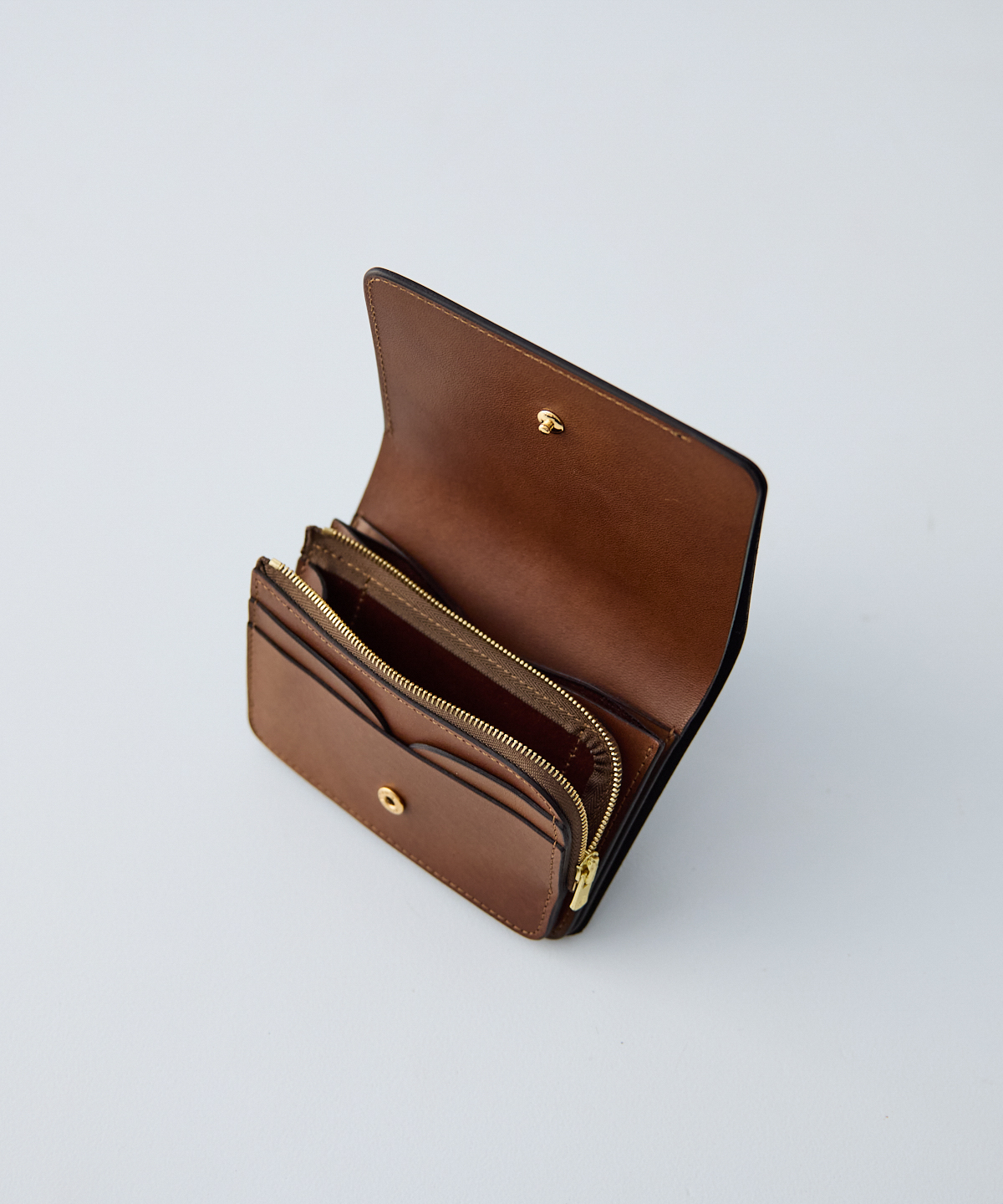 forme / Short Wallet (ILCEA)｜nest Robe / CONFECT ONLINE SHOP