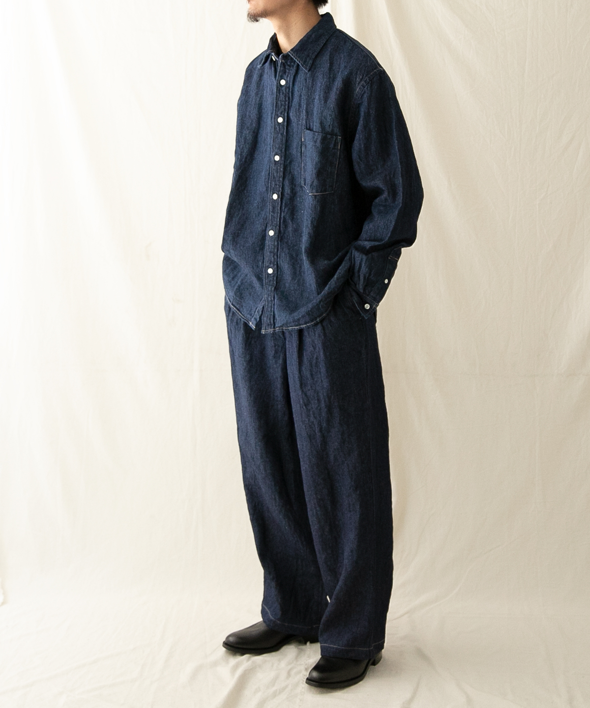 10ozリネンデニムレギュラーカラーシャツ｜nest Robe ONLINE SHOP