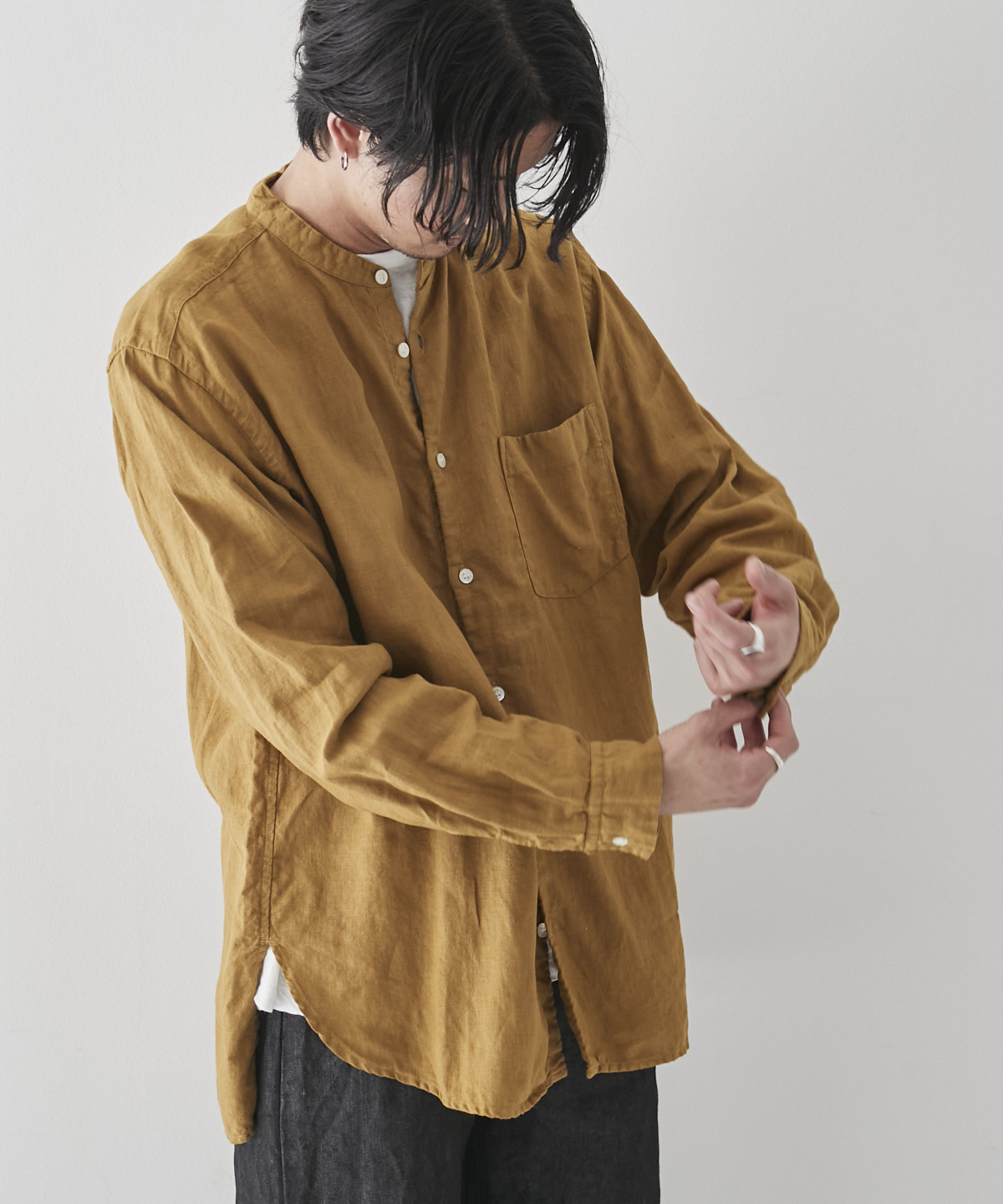 オーバーダイリネンバンドカラーシャツ｜nest Robe ONLINE SHOP