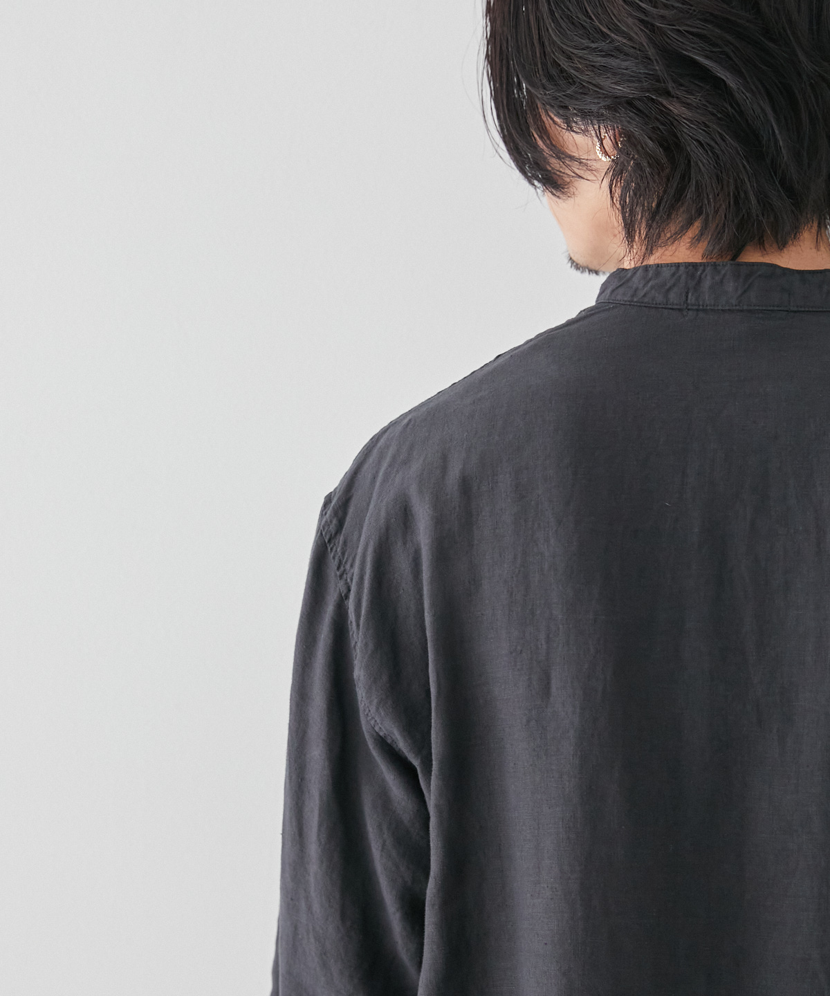 60/40リネン 7分袖バンドカラーシャツ｜nest Robe ONLINE SHOP