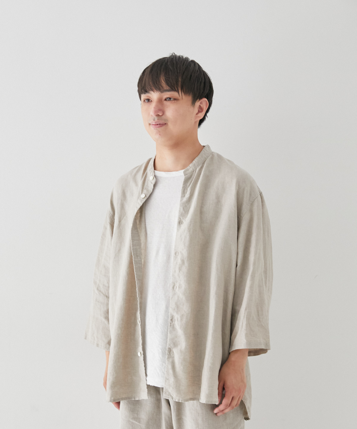 60/40リネン 7分袖バンドカラーシャツ｜nest Robe ONLINE SHOP