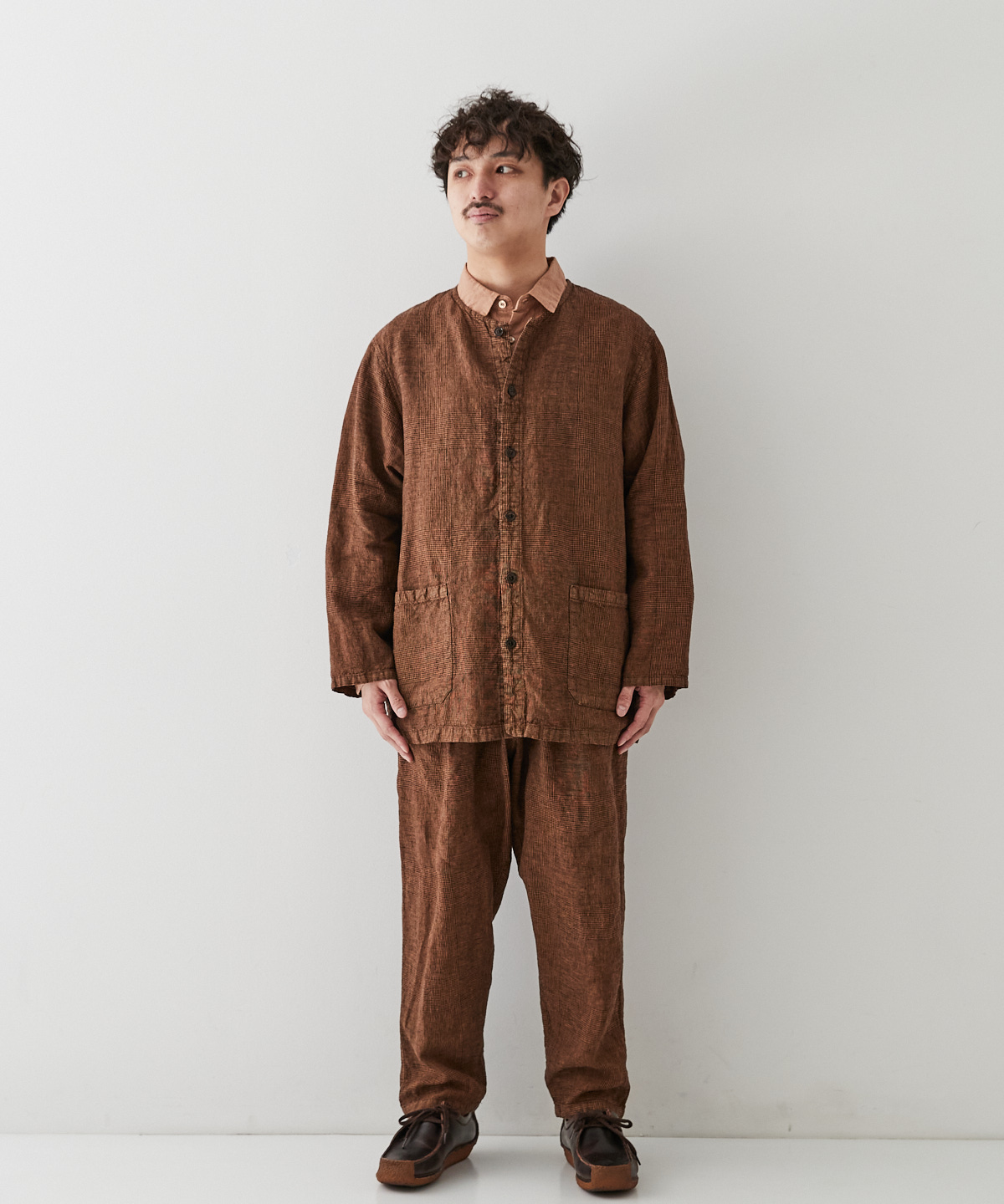 柿渋染め リネングレンチェック イージーパンツ｜nest Robe / CONFECT ONLINE SHOP