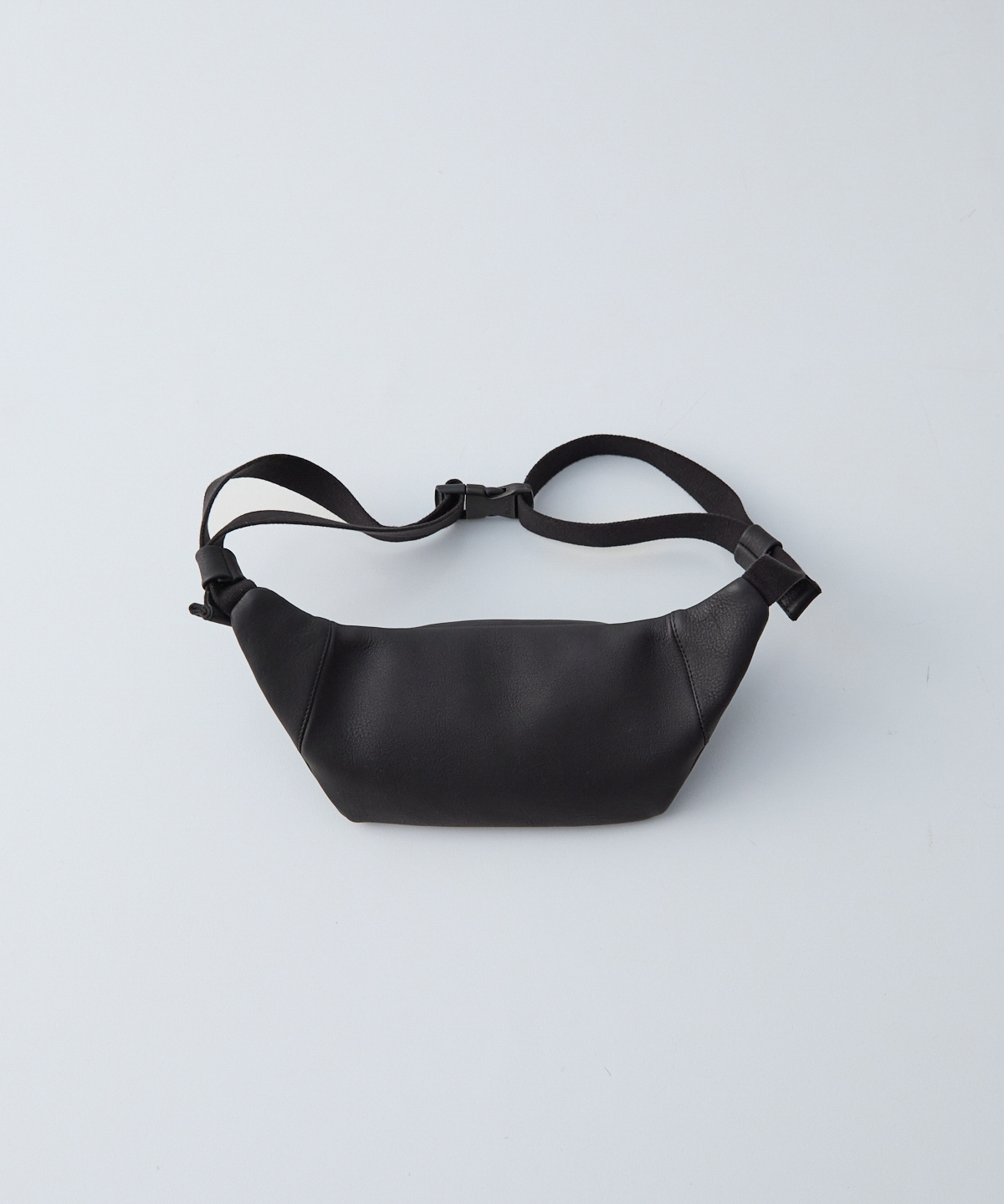 バレンシアレザー ウエストバッグ｜nest Robe / CONFECT ONLINE SHOP