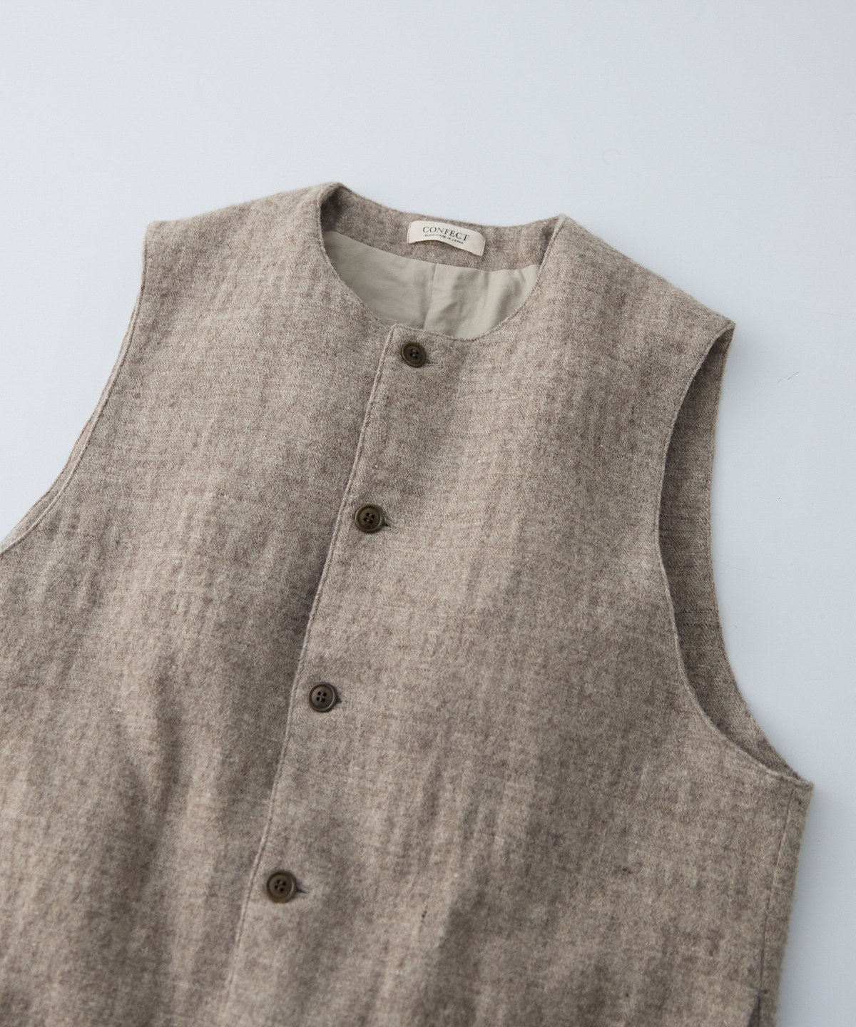ウールリネン クルーネックベスト｜nest Robe / CONFECT ONLINE SHOP