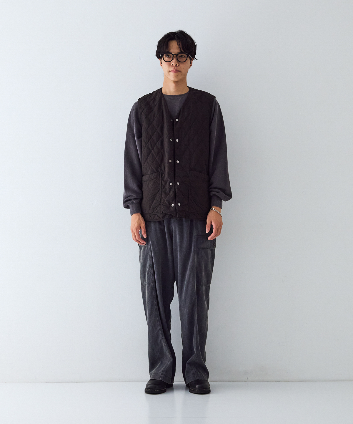 コットンラミー キルティング リバーシブル ベスト｜nest Robe