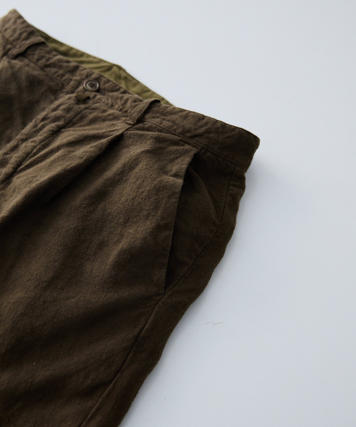 起毛リネン タックトラウザーズ｜nest Robe / CONFECT ONLINE SHOP