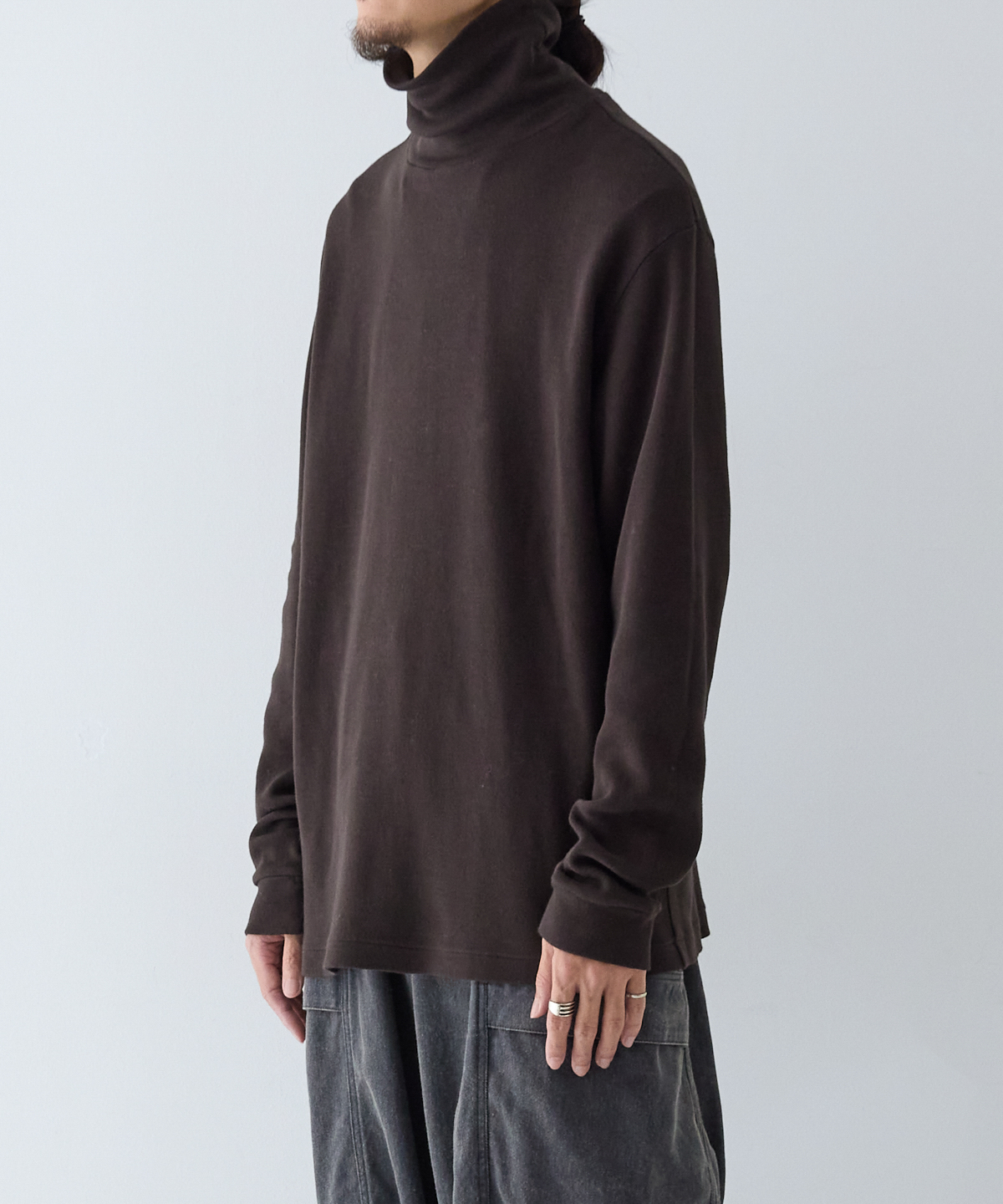 コットンスムース タートルネック プルオーバー｜nest Robe / CONFECT
